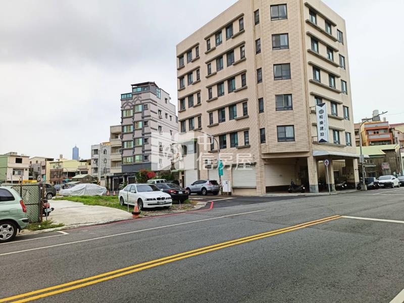 前鎮鎮州路△建地房屋室內格局與周邊環境