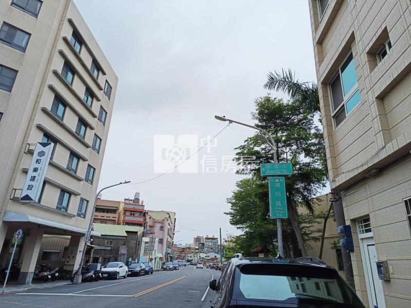 前鎮鎮州路△建地房屋室內格局與周邊環境