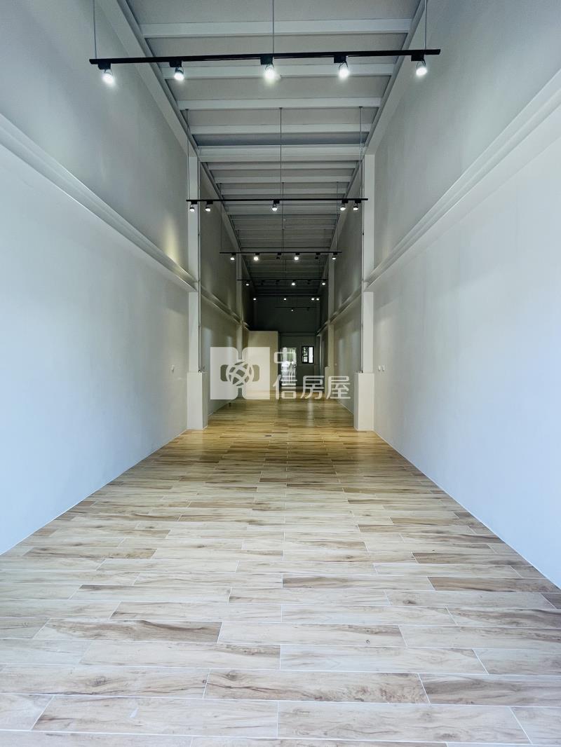 《晶顥團隊》大竹市區挑高透天店面房屋室內格局與周邊環境