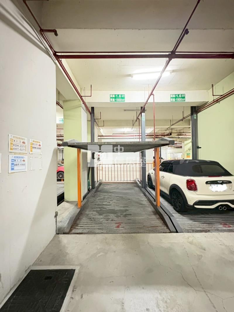 鄉林凱撒社區最便宜三房休旅車位房屋室內格局與周邊環境