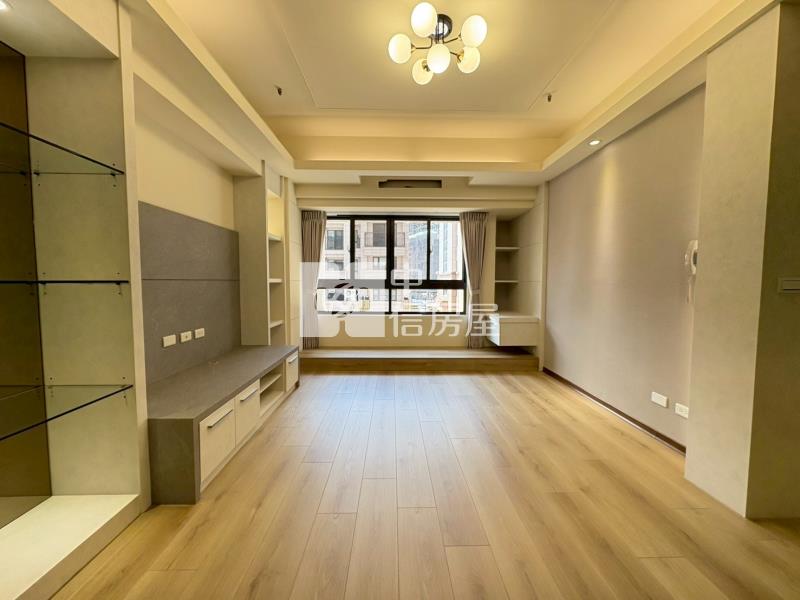 鄉林凱撒社區最便宜三房休旅車位房屋室內格局與周邊環境