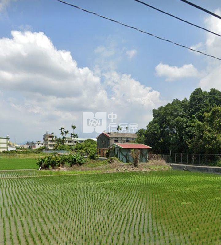 草屯雙面臨路農舍農地房屋室內格局與周邊環境