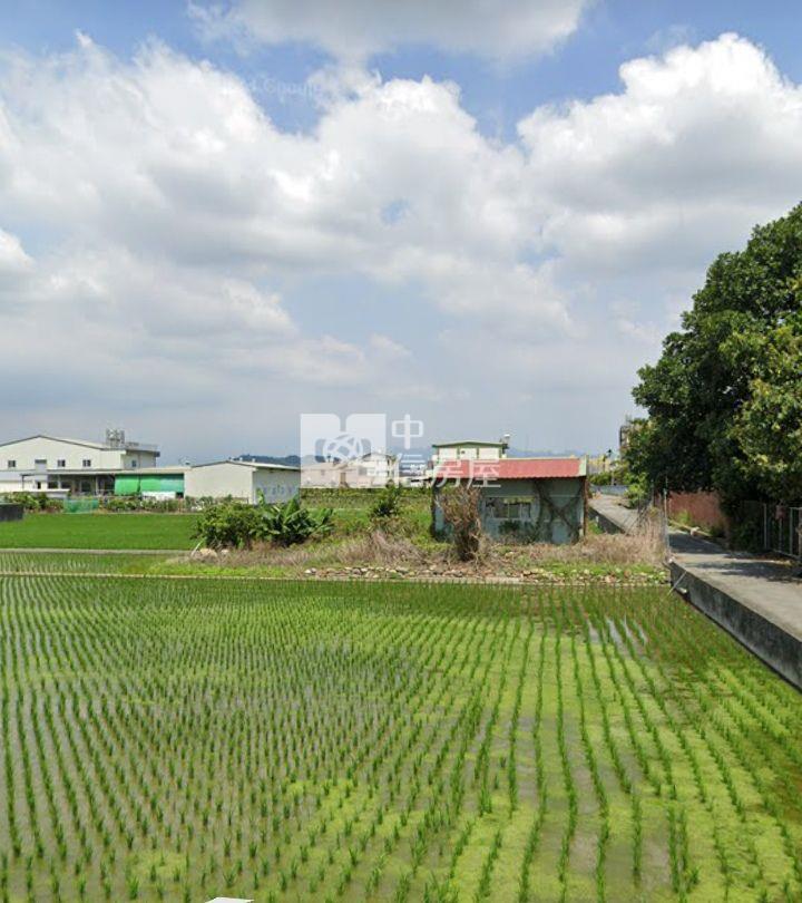 草屯雙面臨路農舍農地房屋室內格局與周邊環境