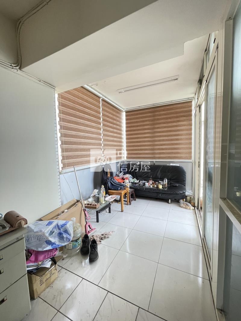 立仁商圈樓中樓房屋室內格局與周邊環境
