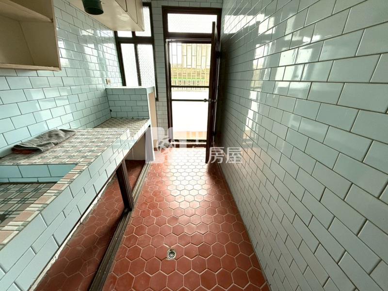 中壢高商低總價2房美公寓房屋室內格局與周邊環境