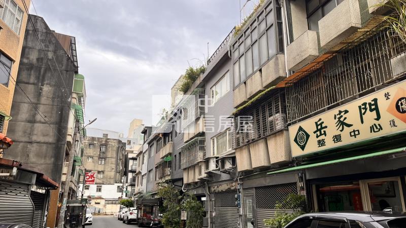【安家】中壢觀光夜市旁店面房屋室內格局與周邊環境