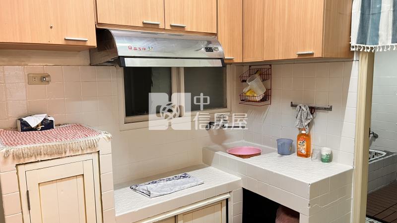 【安家】中壢觀光夜市旁店面房屋室內格局與周邊環境