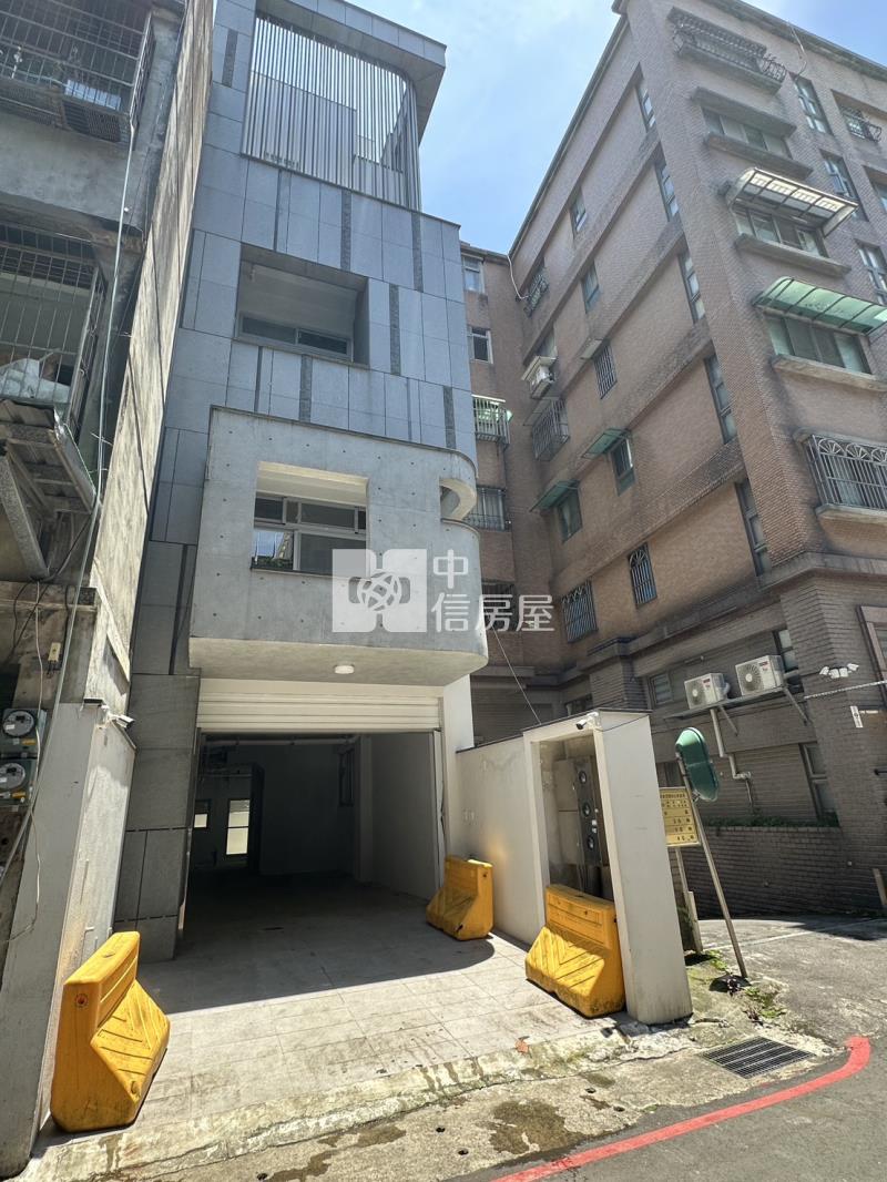 朝陽公園旁電梯豪宅房屋室內格局與周邊環境