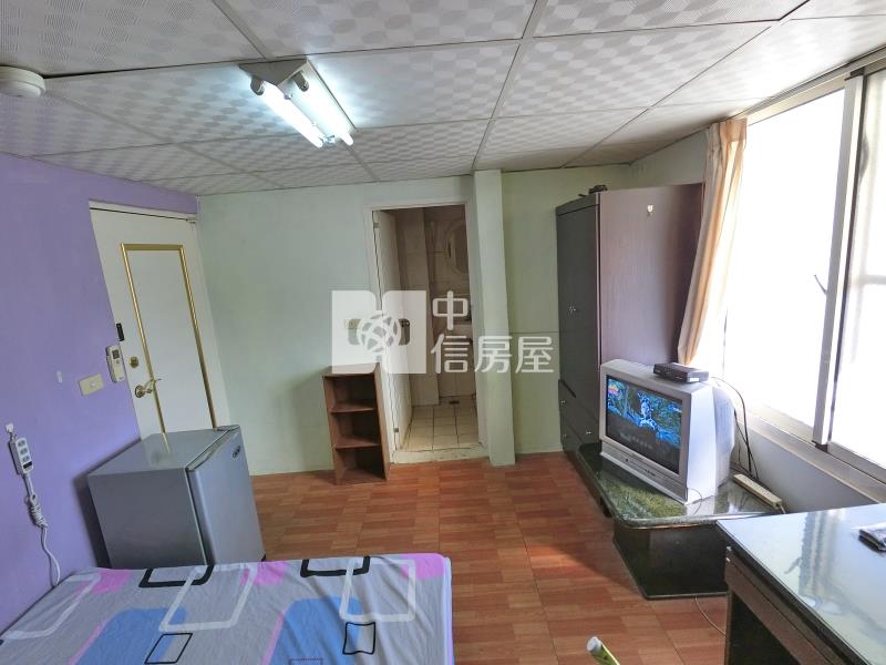 中興大學旁穩定收租電梯五套房房屋室內格局與周邊環境