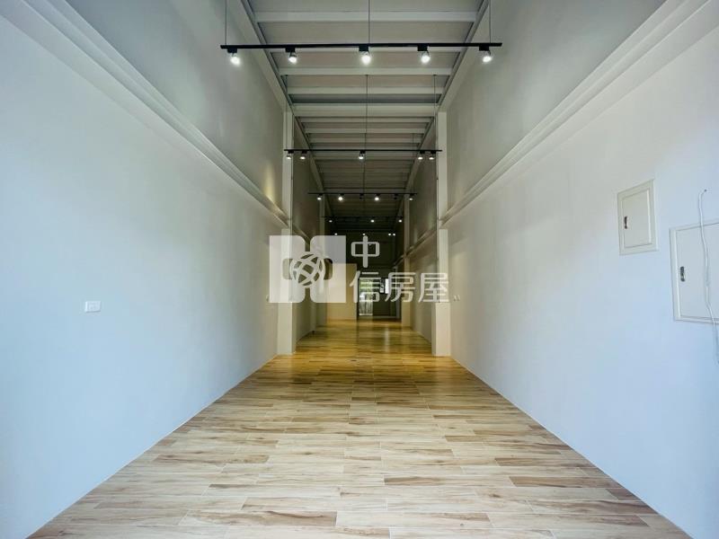 【奔馳】大竹全新獨棟鋼構挑高透店房屋室內格局與周邊環境