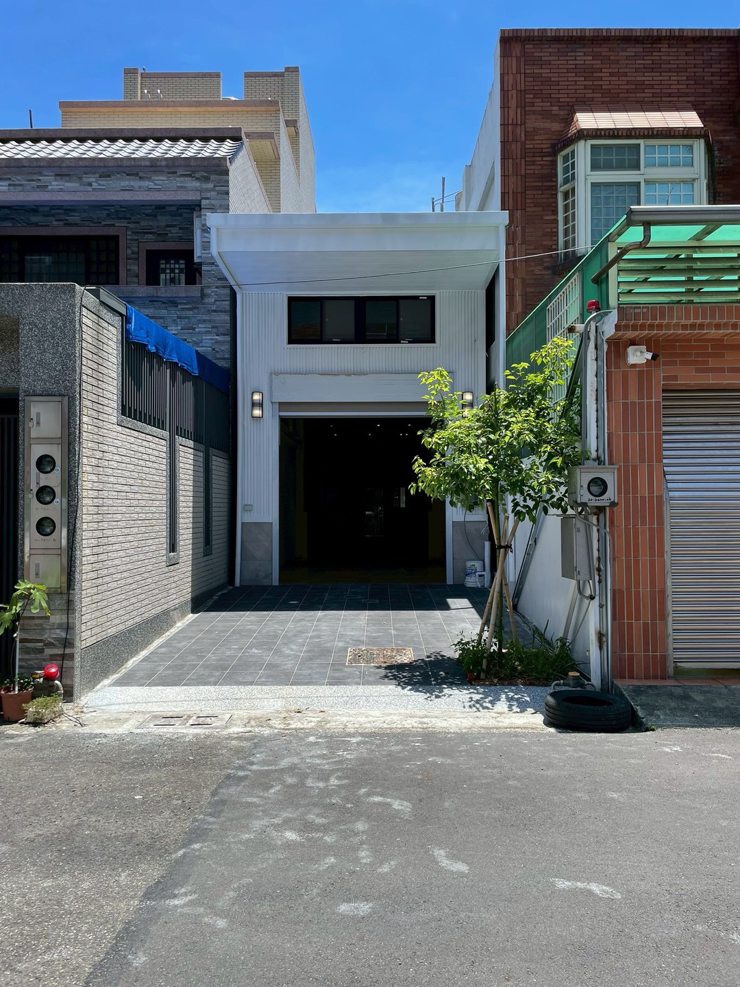 【奔馳】大竹全新獨棟鋼構挑高透店房屋室內格局與周邊環境