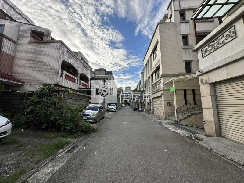 豐樂公園湖色山莊臨路大面寬孝親震後美墅房屋室內格局與周邊環境