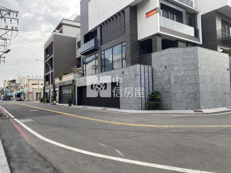 善化火車站全新電梯品味店面房屋室內格局與周邊環境