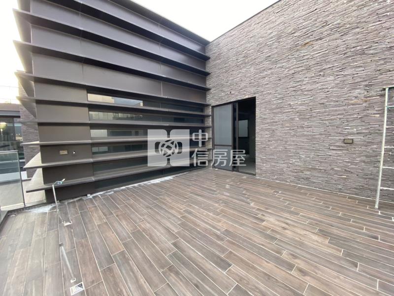 善化火車站全新電梯品味店面房屋室內格局與周邊環境