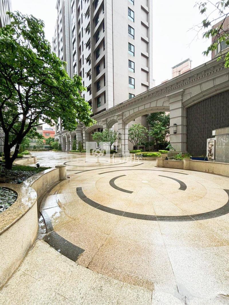 桃園醫院旁雙車景觀房房屋室內格局與周邊環境