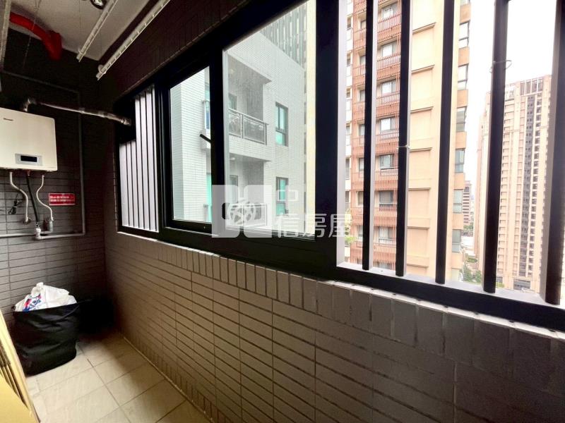 11期佳泰大崇德次頂絕美三房平車房屋室內格局與周邊環境