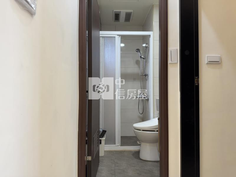雙面採光大露臺美套房房屋室內格局與周邊環境