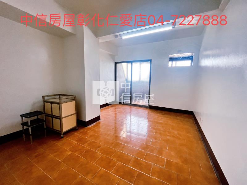 中正路小資華廈房屋室內格局與周邊環境