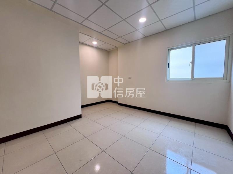南太平地43坪透天房屋室內格局與周邊環境