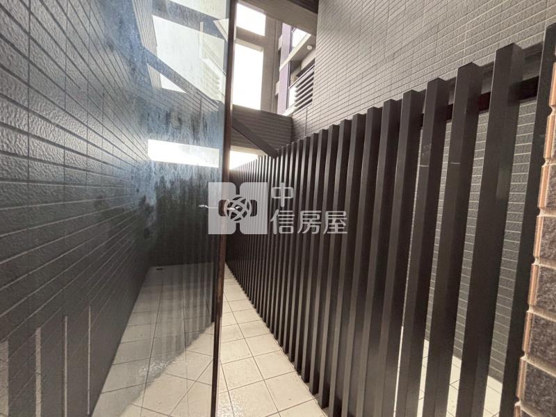 東山商圈3房輕屋齡樹梢戶房屋室內格局與周邊環境