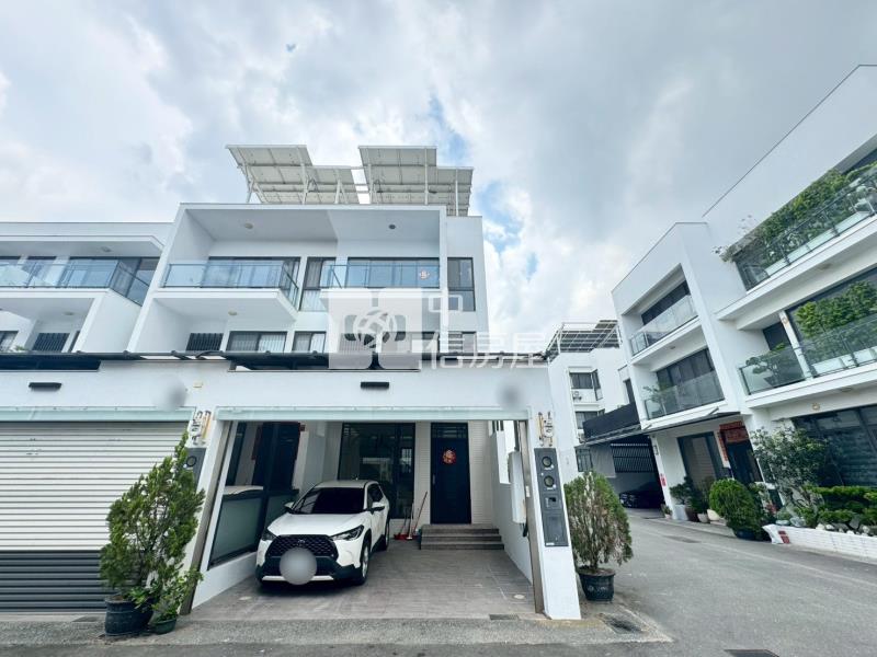斗六科邨輕屋齡雙車邊間美別墅房屋室內格局與周邊環境