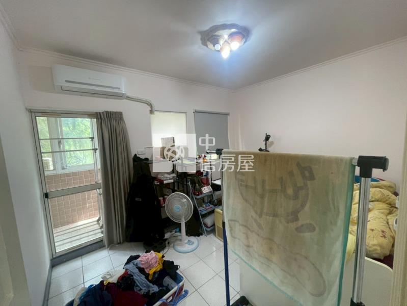 陽光山林庭院雙車別墅房屋室內格局與周邊環境