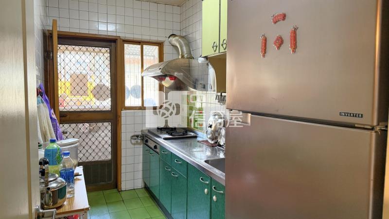 進德國小三樓美寓房屋室內格局與周邊環境
