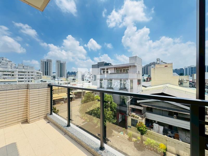 樹孝商圈電梯別墅房屋室內格局與周邊環境
