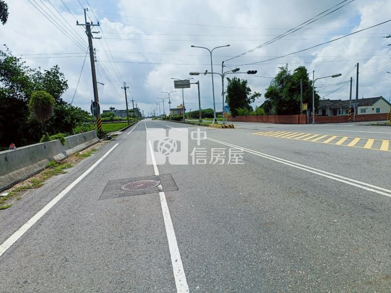 東勢雙面路農地房屋室內格局與周邊環境