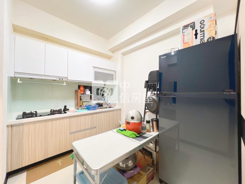 觀音大清粹美面寬車庫透天房屋室內格局與周邊環境