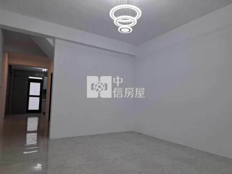 仁德鄰近東區整新車墅房屋室內格局與周邊環境