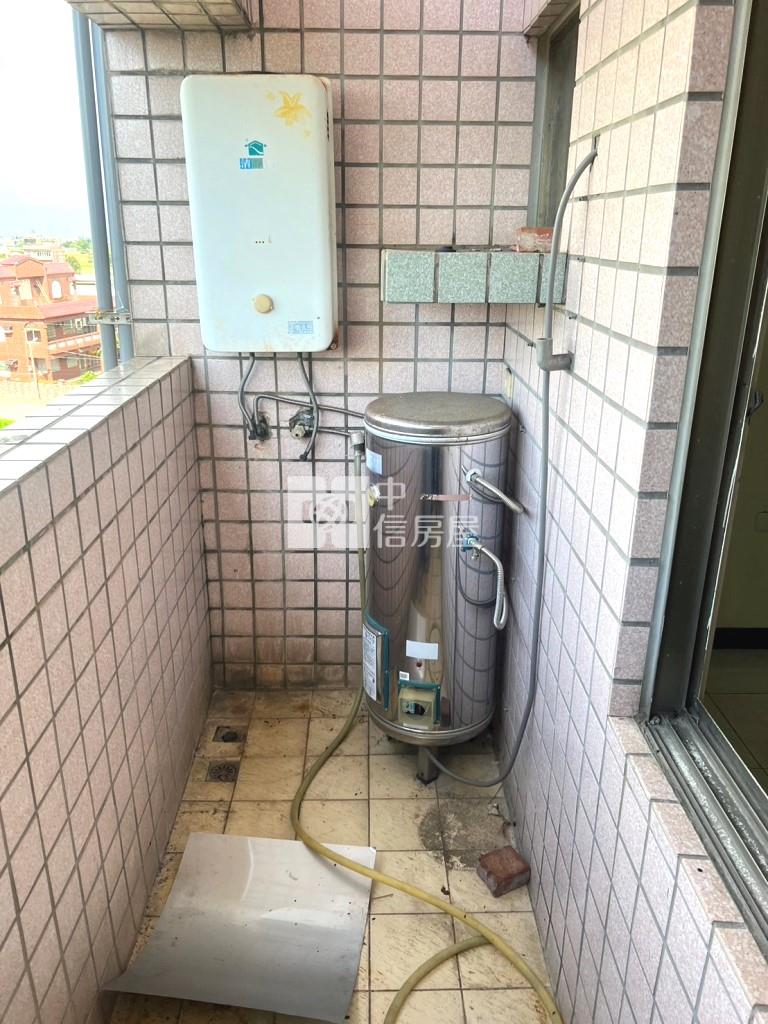 【新世紀】好市多4房電梯房屋室內格局與周邊環境