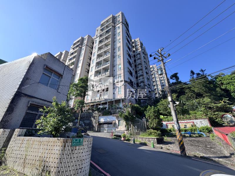 羅傑摩爾房屋室內格局與周邊環境