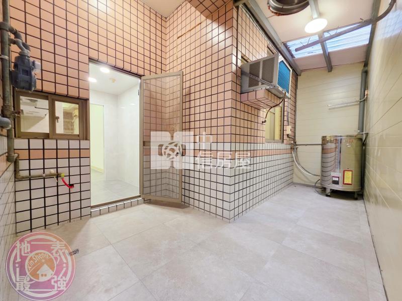 宋屋國小旁一樓庭院三房車房屋室內格局與周邊環境