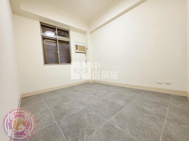 宋屋國小旁一樓庭院三房車房屋室內格局與周邊環境
