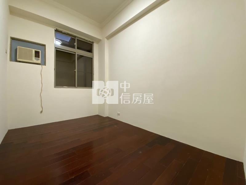 平鎮，近聯新醫院【金華】一樓三房車房屋室內格局與周邊環境