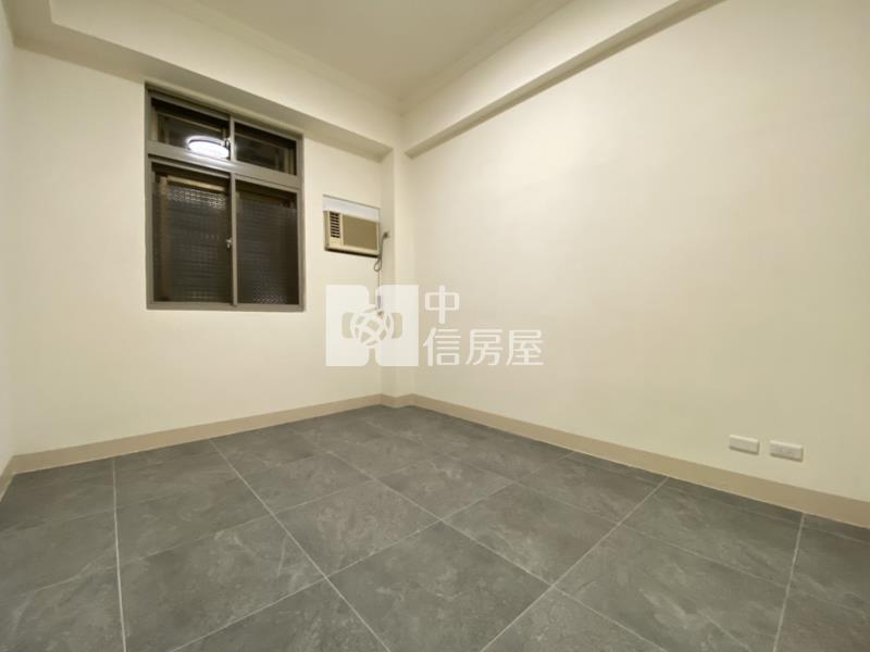 平鎮，近聯新醫院【金華】一樓三房車房屋室內格局與周邊環境