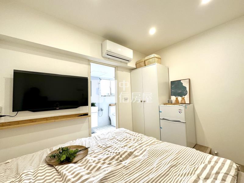 逢甲商圈收租10套金雞母房屋室內格局與周邊環境