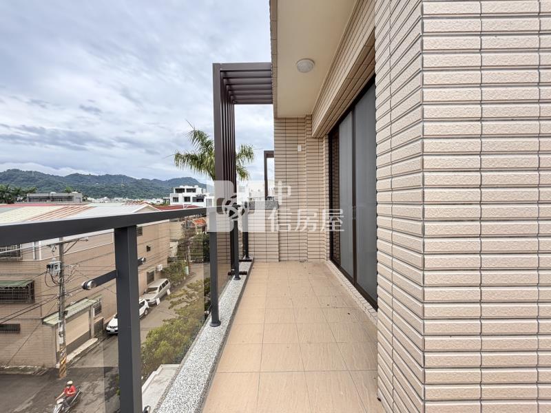 全新完工*樹孝商圈*電梯美墅房屋室內格局與周邊環境