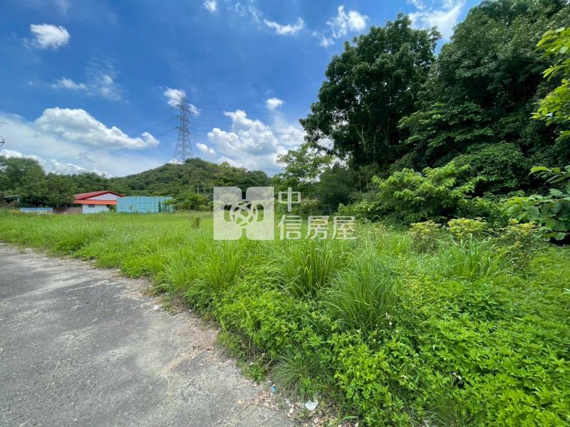 楠西有水有電漂亮農地房屋室內格局與周邊環境