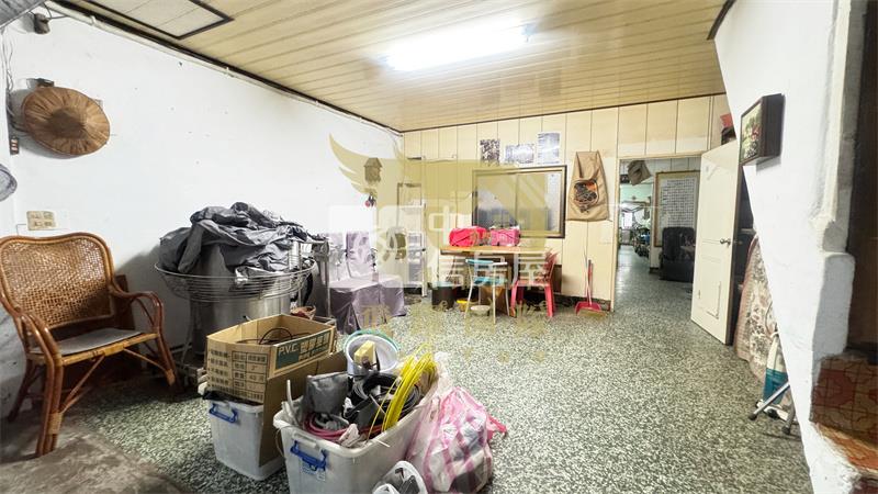 【專任】中原商圈旁活巷透天復古宅房屋室內格局與周邊環境