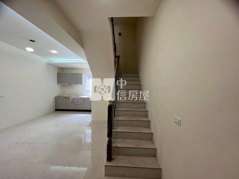 龍潭整新透天房屋室內格局與周邊環境