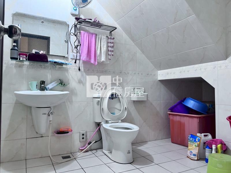 土庫學區宅房屋室內格局與周邊環境