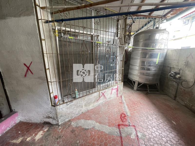 北太平803醫院旁孝親活路透天厝房屋室內格局與周邊環境