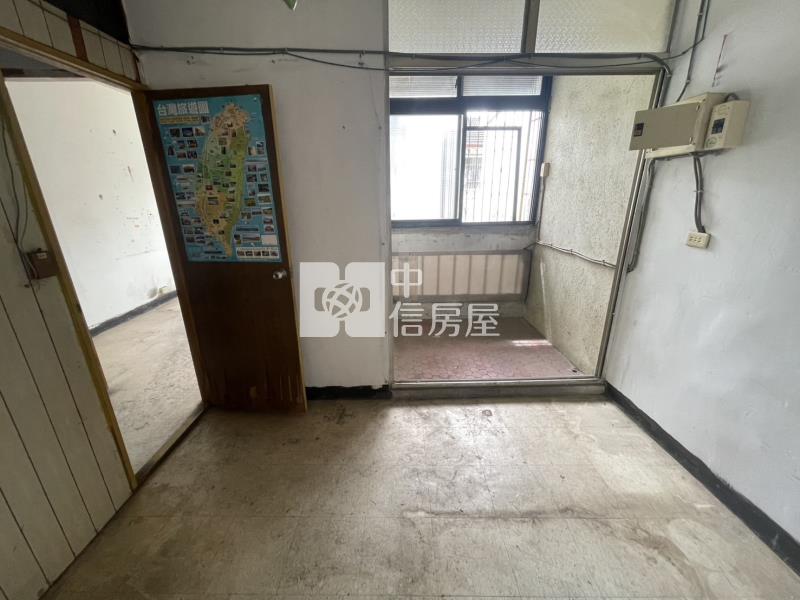北太平803醫院旁孝親活路透天厝房屋室內格局與周邊環境