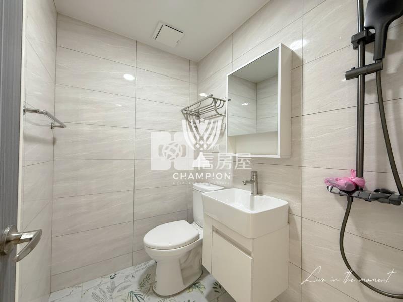 【冠軍】近市區雙主臥三房精裝房屋室內格局與周邊環境