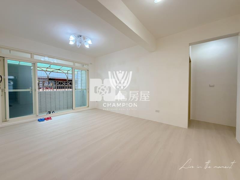 【冠軍】近市區雙主臥三房精裝房屋室內格局與周邊環境