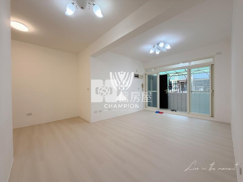 【冠軍】近市區雙主臥三房精裝房屋室內格局與周邊環境