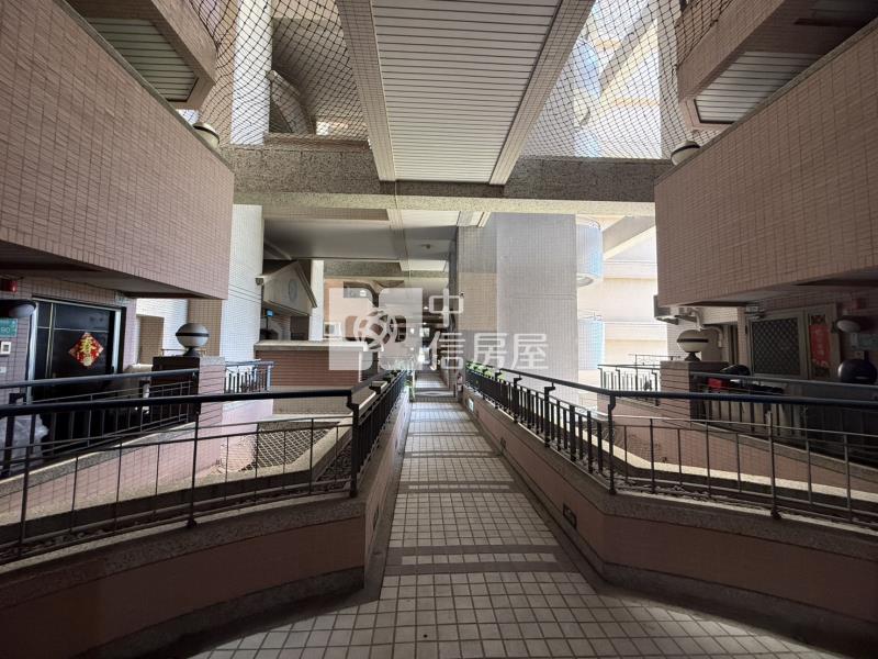 空中大坪數四房+車位房屋室內格局與周邊環境