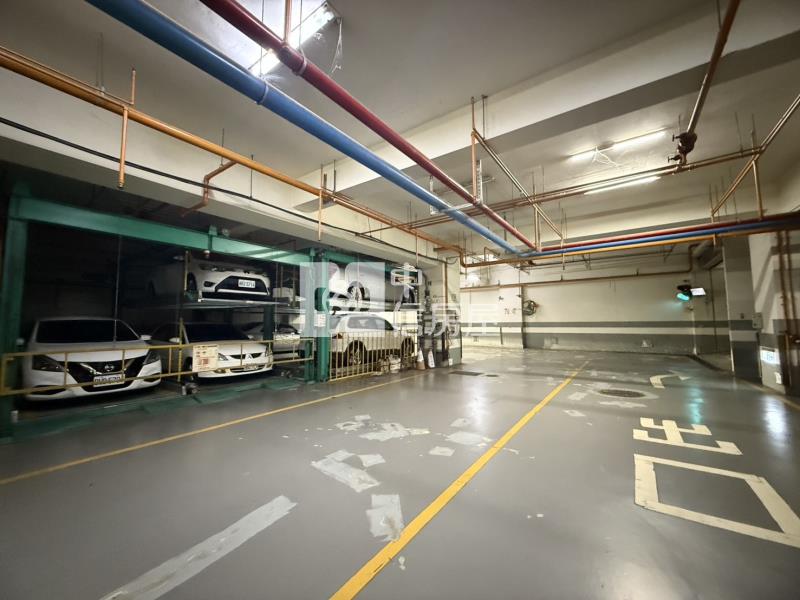 空中大坪數四房+車位房屋室內格局與周邊環境